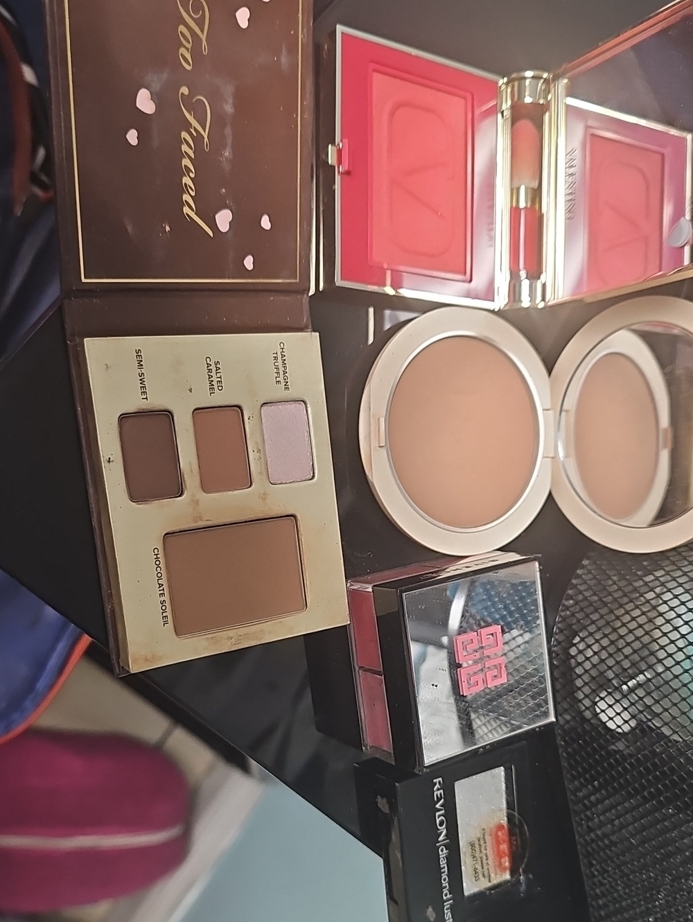 Givenchy, Valemtino , Dior, Givenchy  Pink Blush & Neutral Bronzer Duo Compact